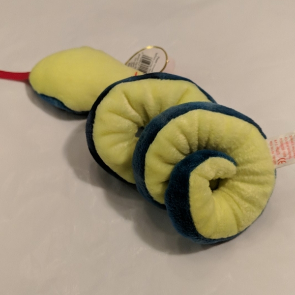 Beanie Baby.  Hissy the snake - Picture 2 of 4